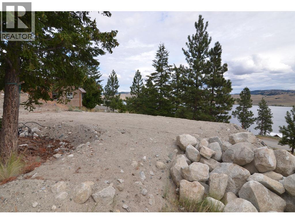 6481 Monck Park Road Property Photo 17