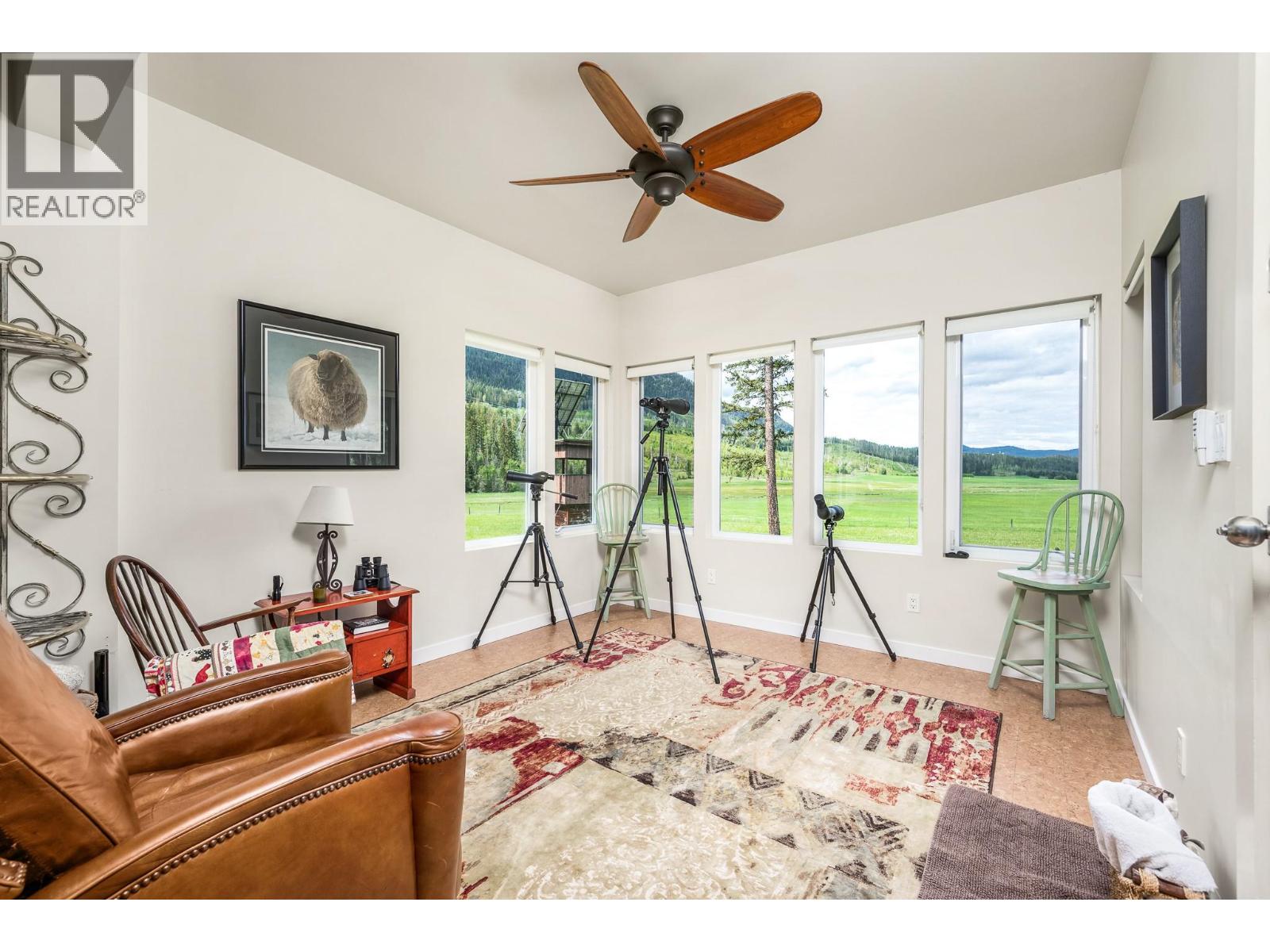 4 Hollingsworth Road Property Photo 28