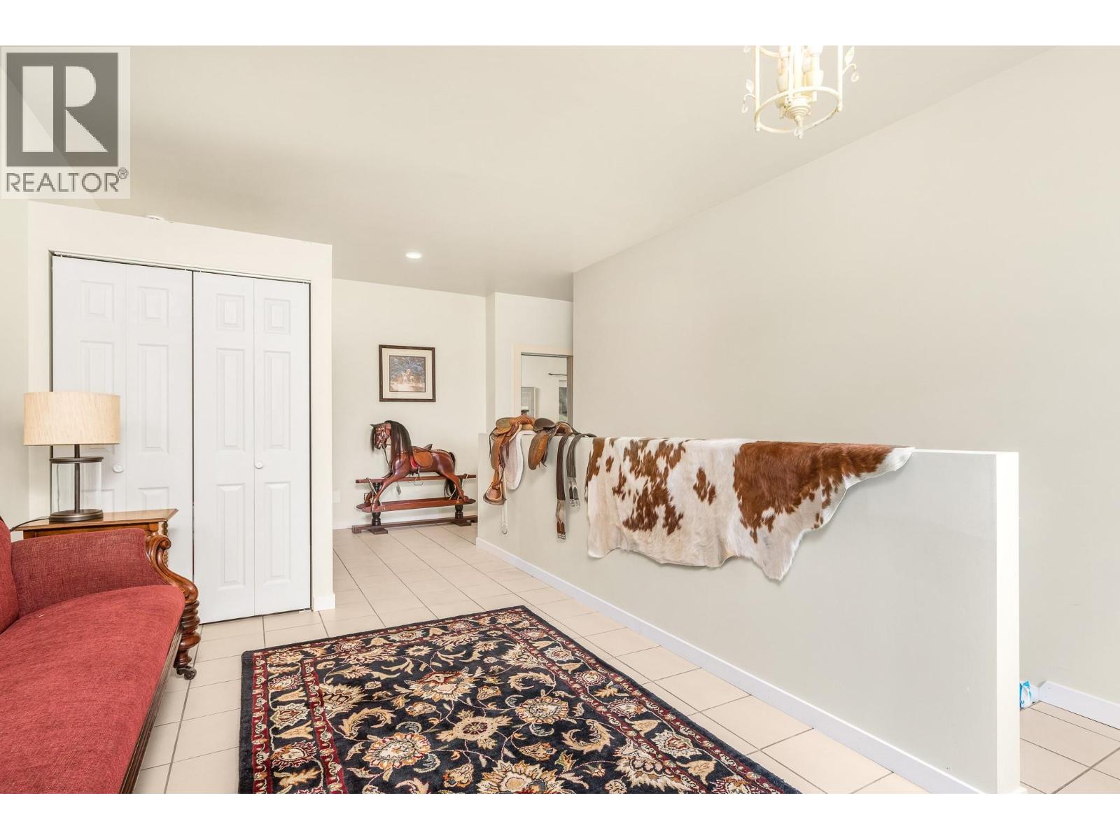 4 Hollingsworth Road Property Photo 35