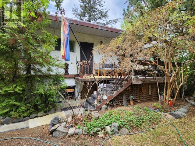 120 1st Street Property Photo