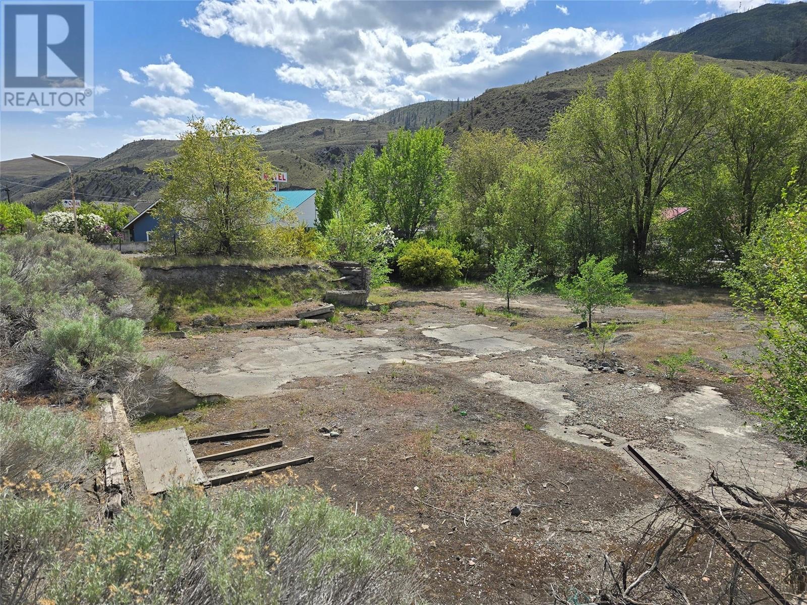 1170 Trans Canada Highway Property Photo 4