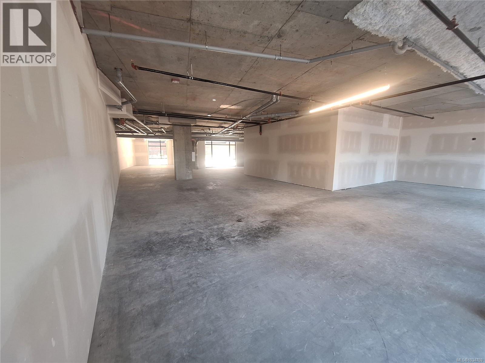 131 107 Evans St Property Photo 4