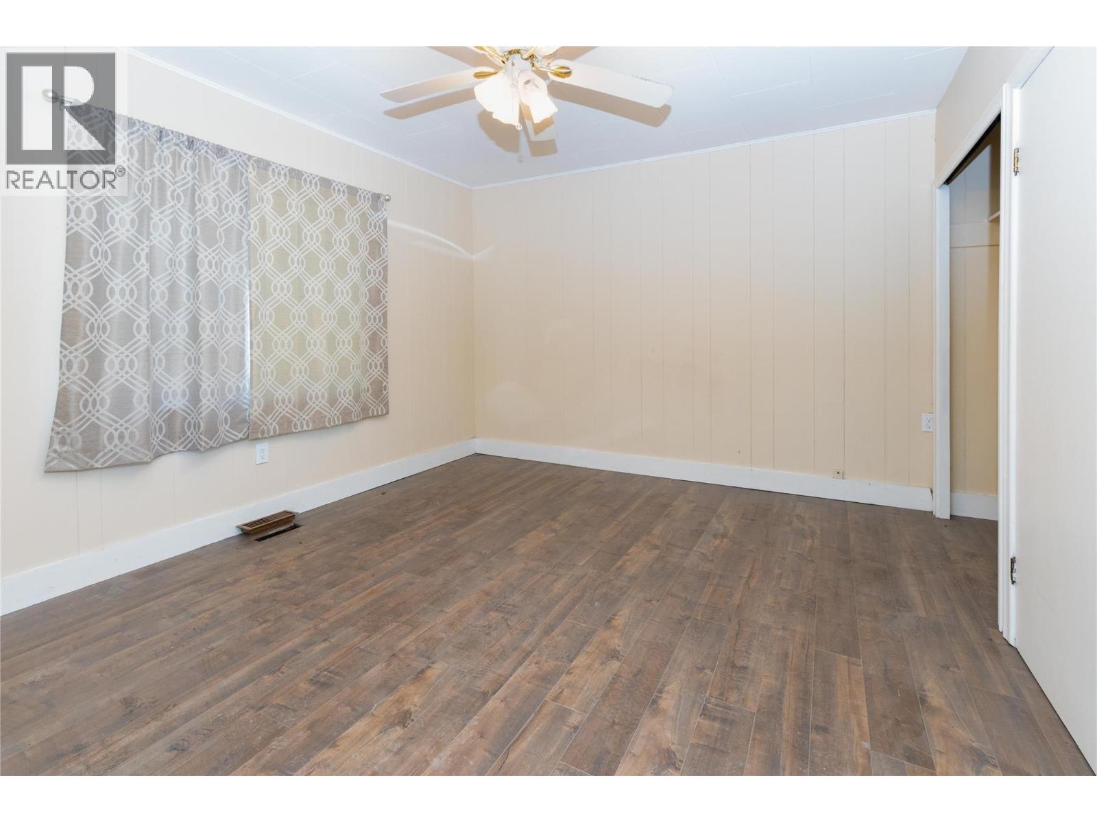 4251 Mikkelson Frontage Road Property Photo 10