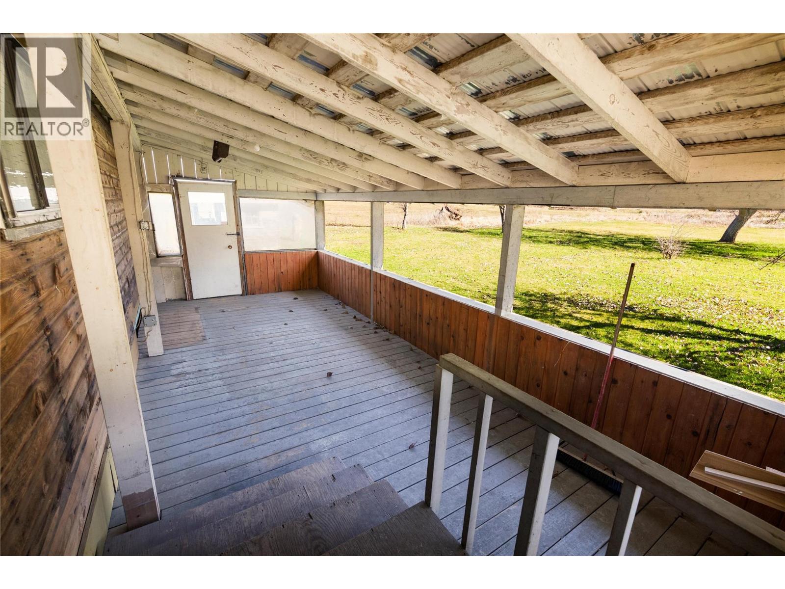 4251 Mikkelson Frontage Road Property Photo 12