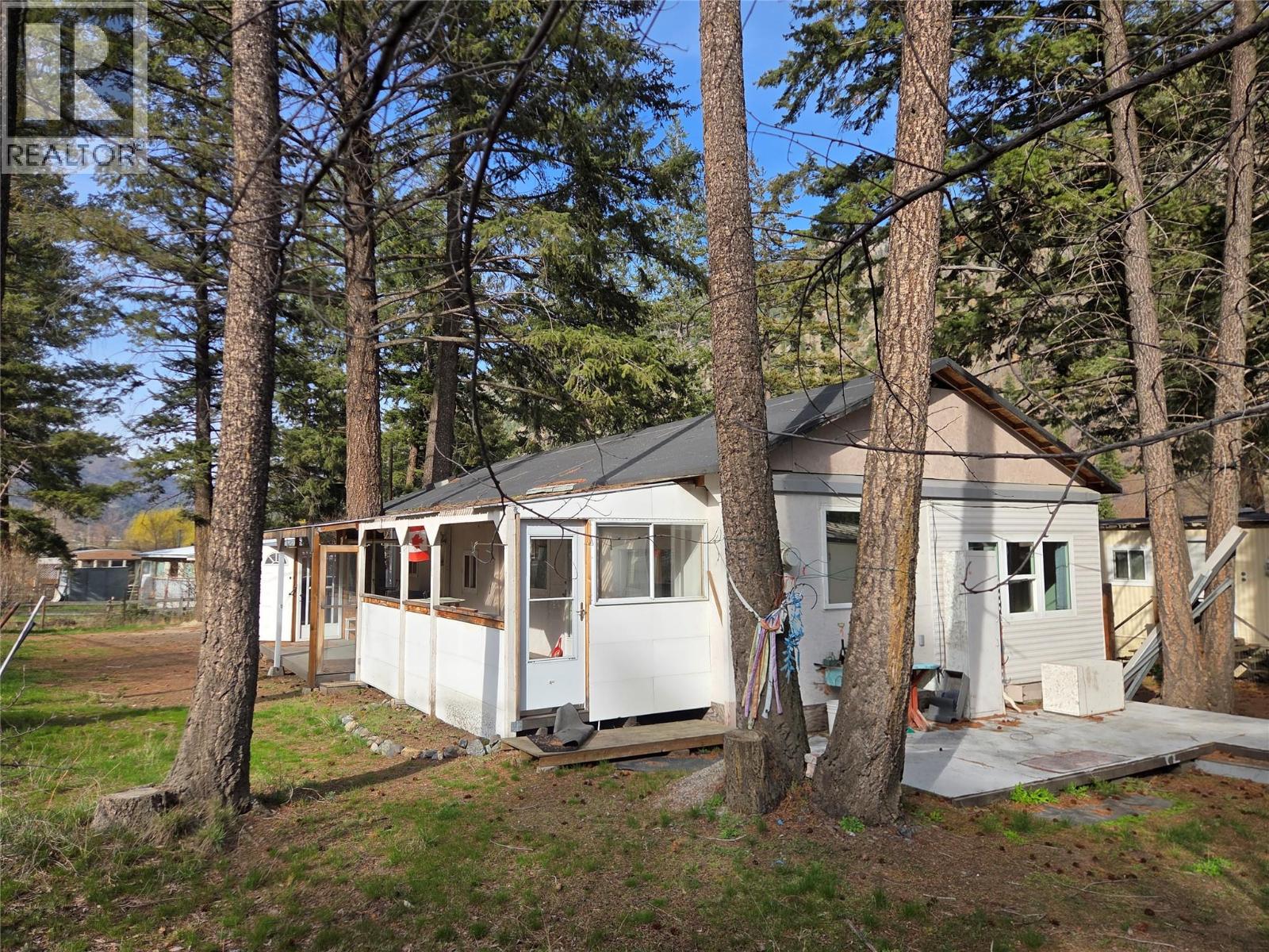 1498 Main Street Unit# 15