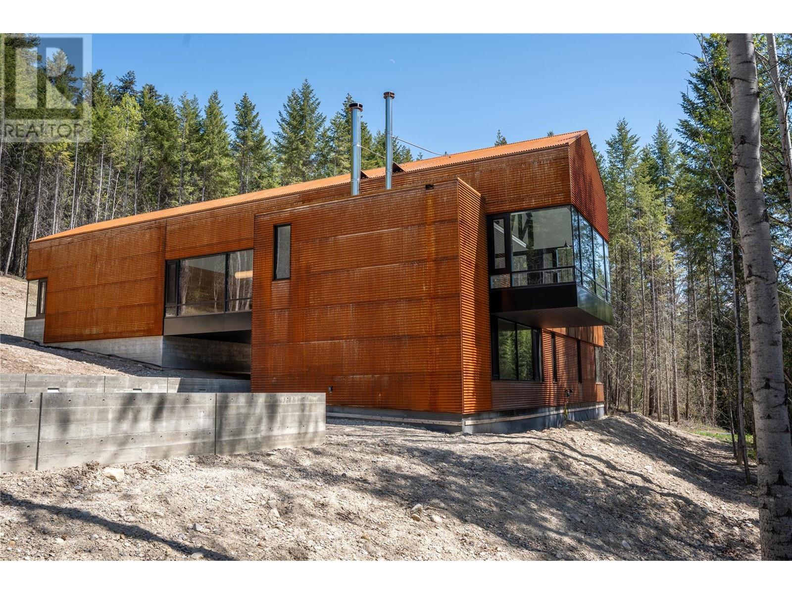 2060 Mcmurdo Road Property Photo 1
