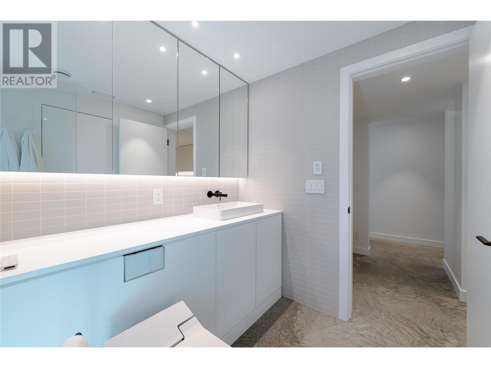 2060 Mcmurdo Road Property Photo 25