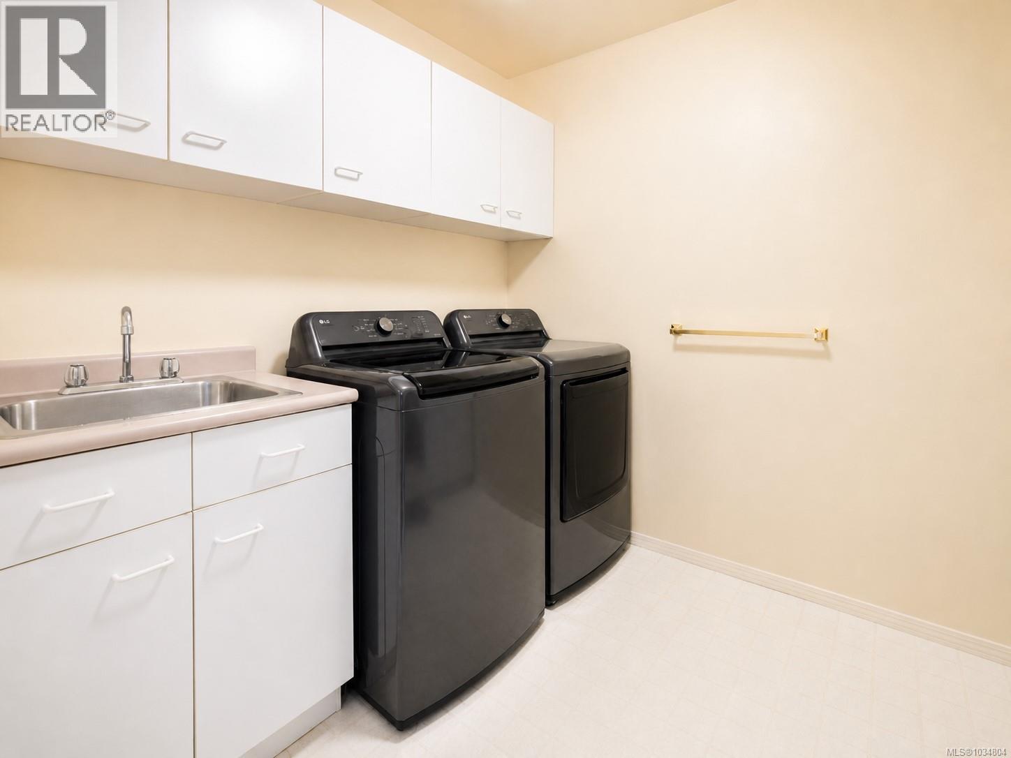 3639 Farnsworth Rd Property Photo 49