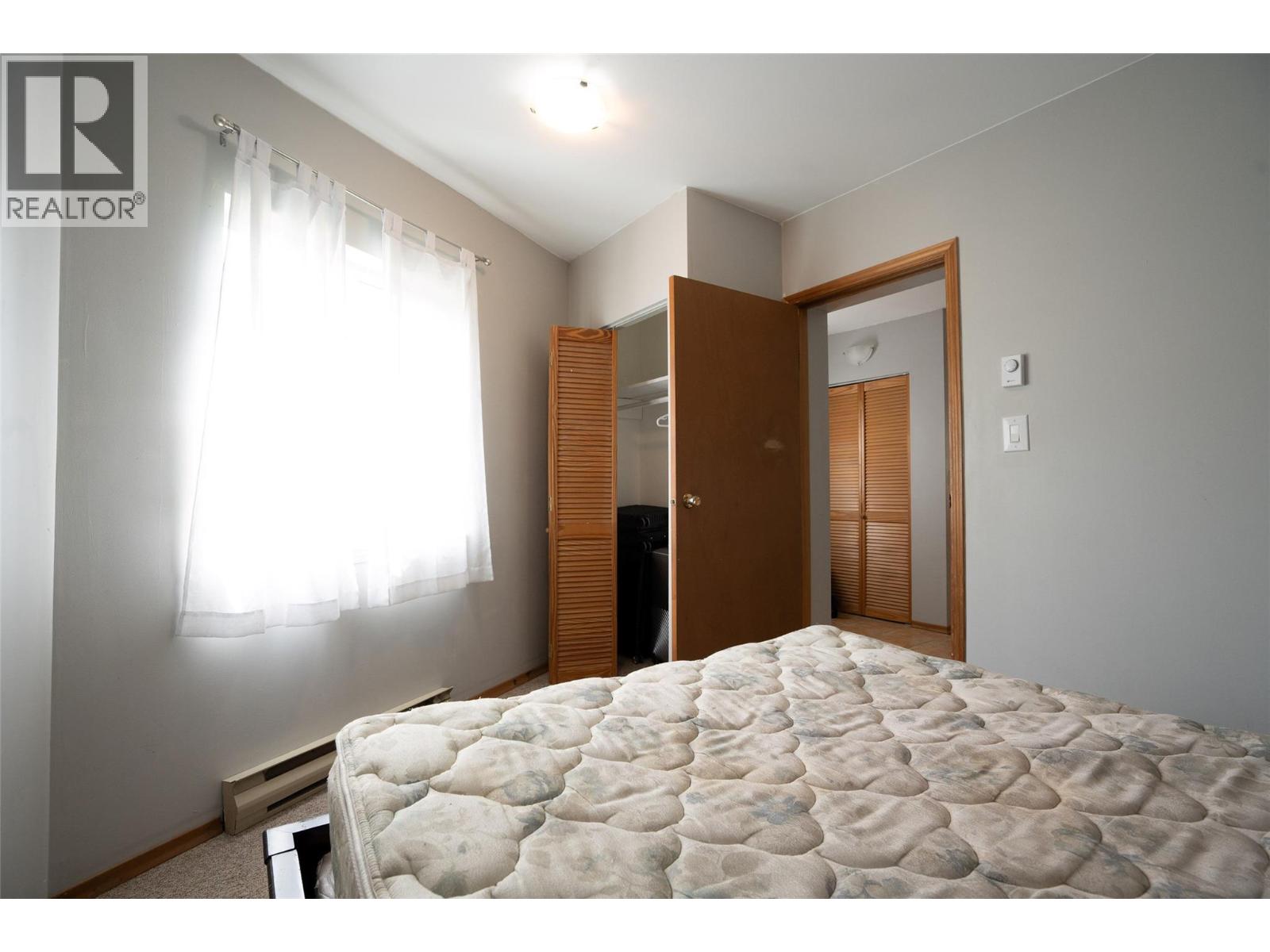 920 Nelson Avenue Property Photo 34