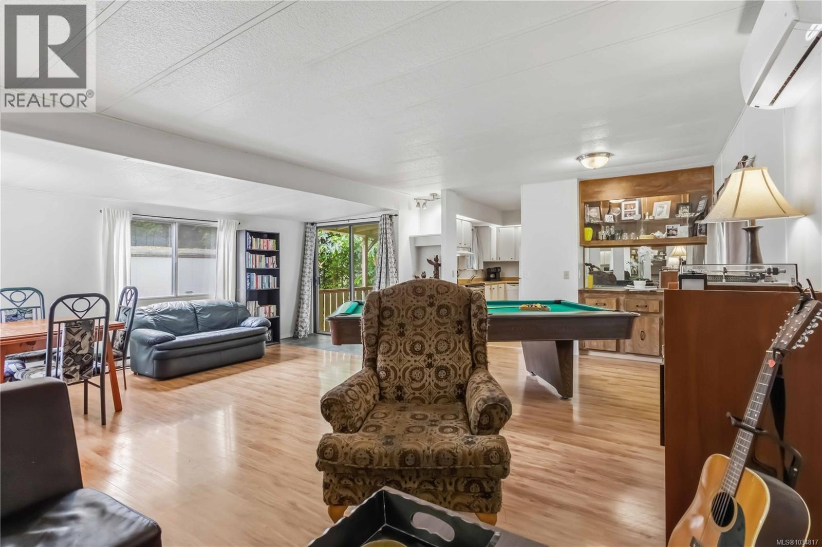 3 2670 Sooke River Rd Property Photo 14