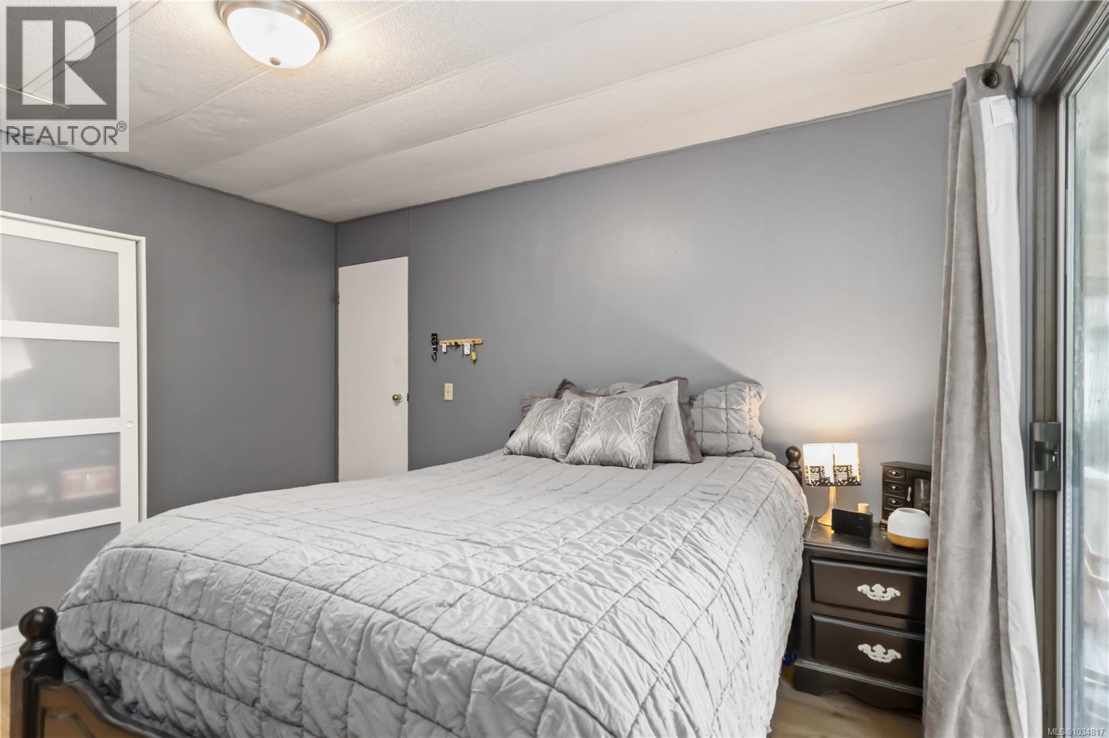 3 2670 Sooke River Rd Property Photo 21
