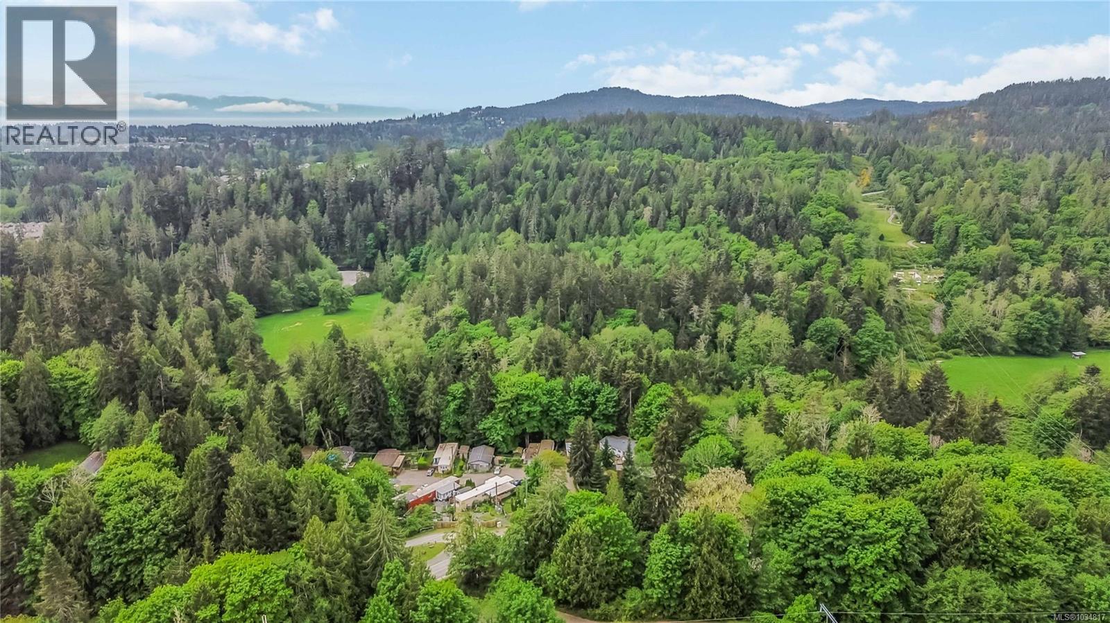 3 2670 Sooke River Rd Property Photo 34