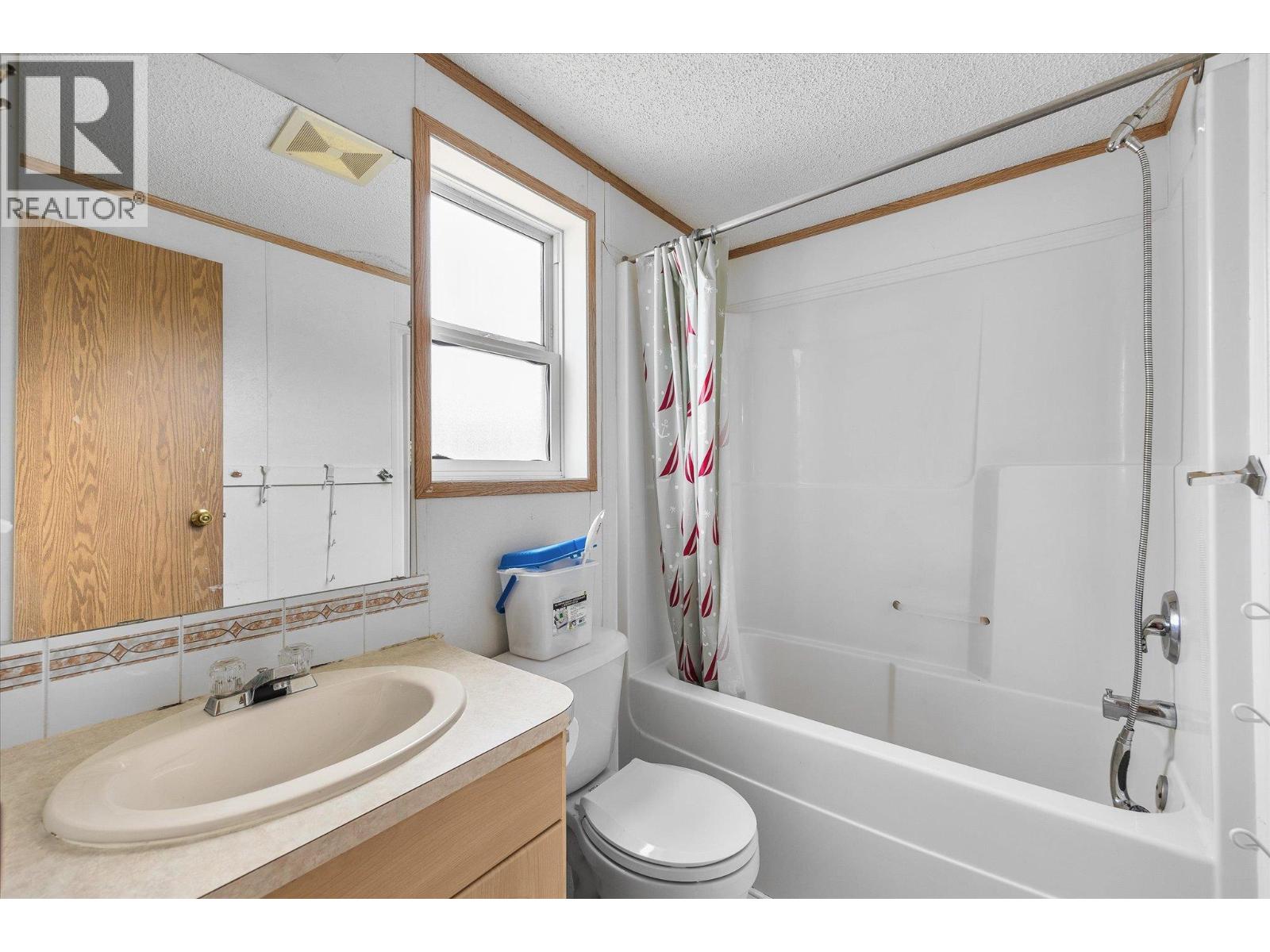 848 Webster Road Property Photo 36
