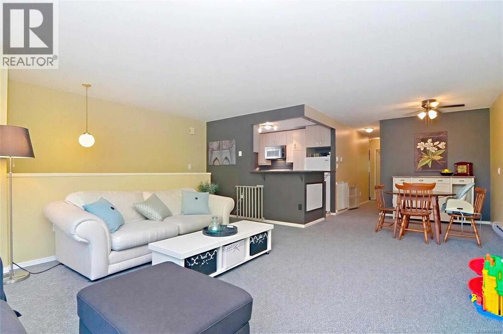 379 Kislingbury Lane Property Photo 2