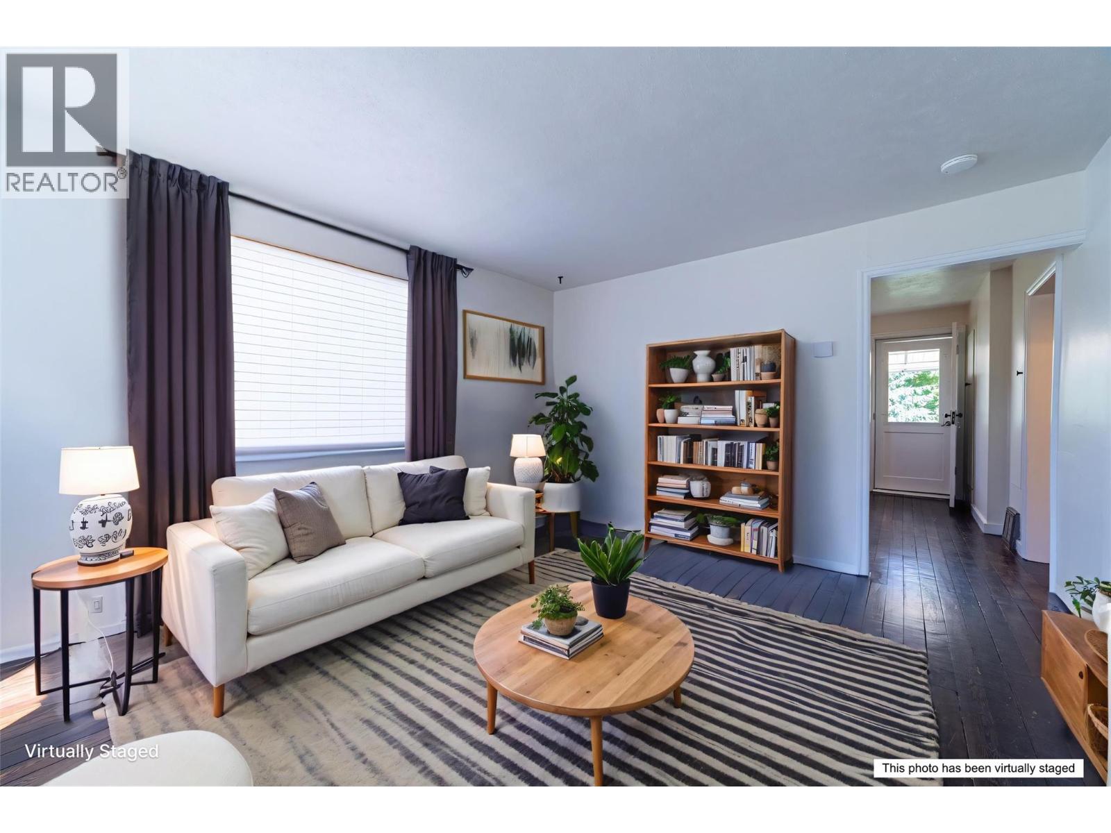 319 High Street Property Photo 1