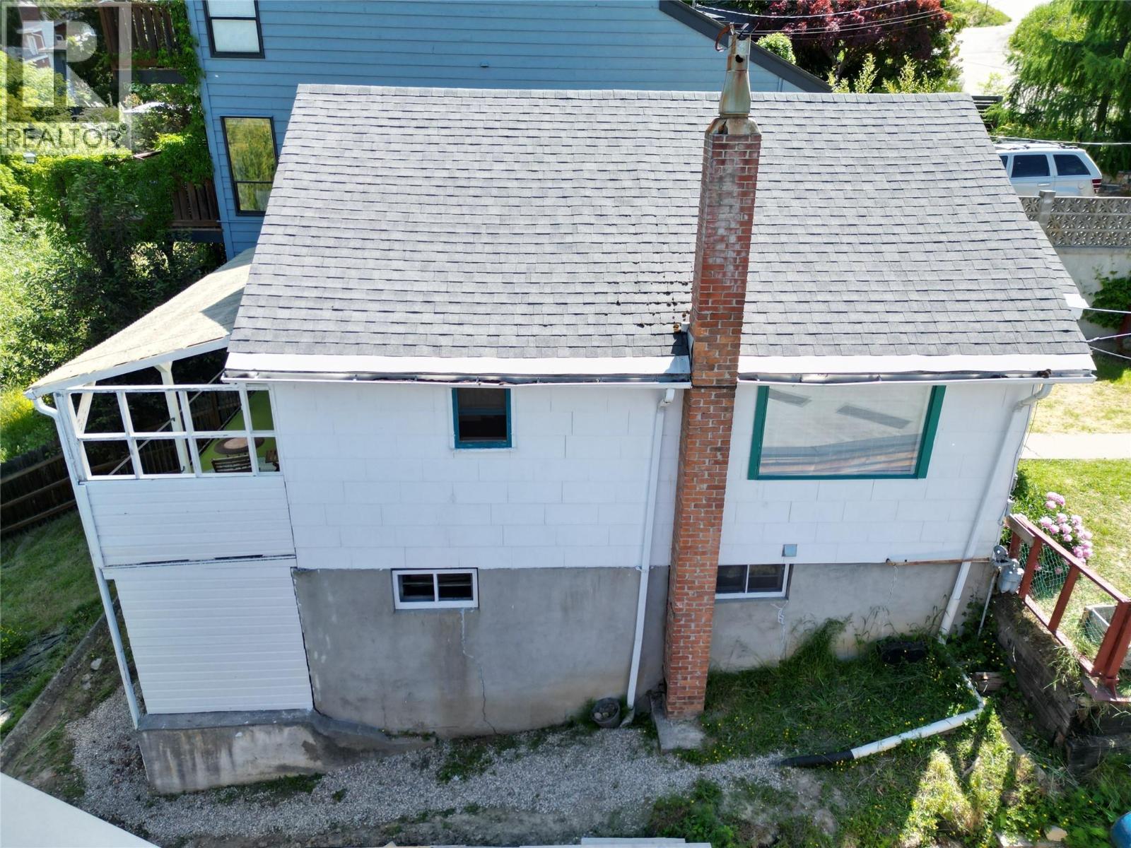 319 High Street Property Photo 30