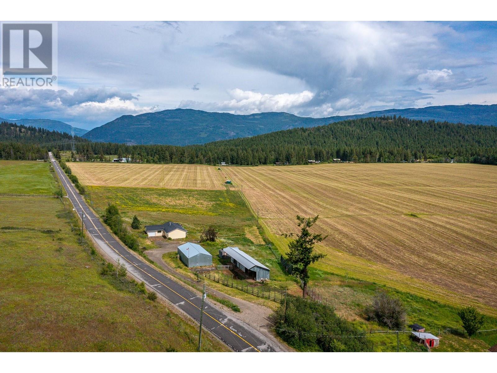 3575 Canyon Road Property Photo 1