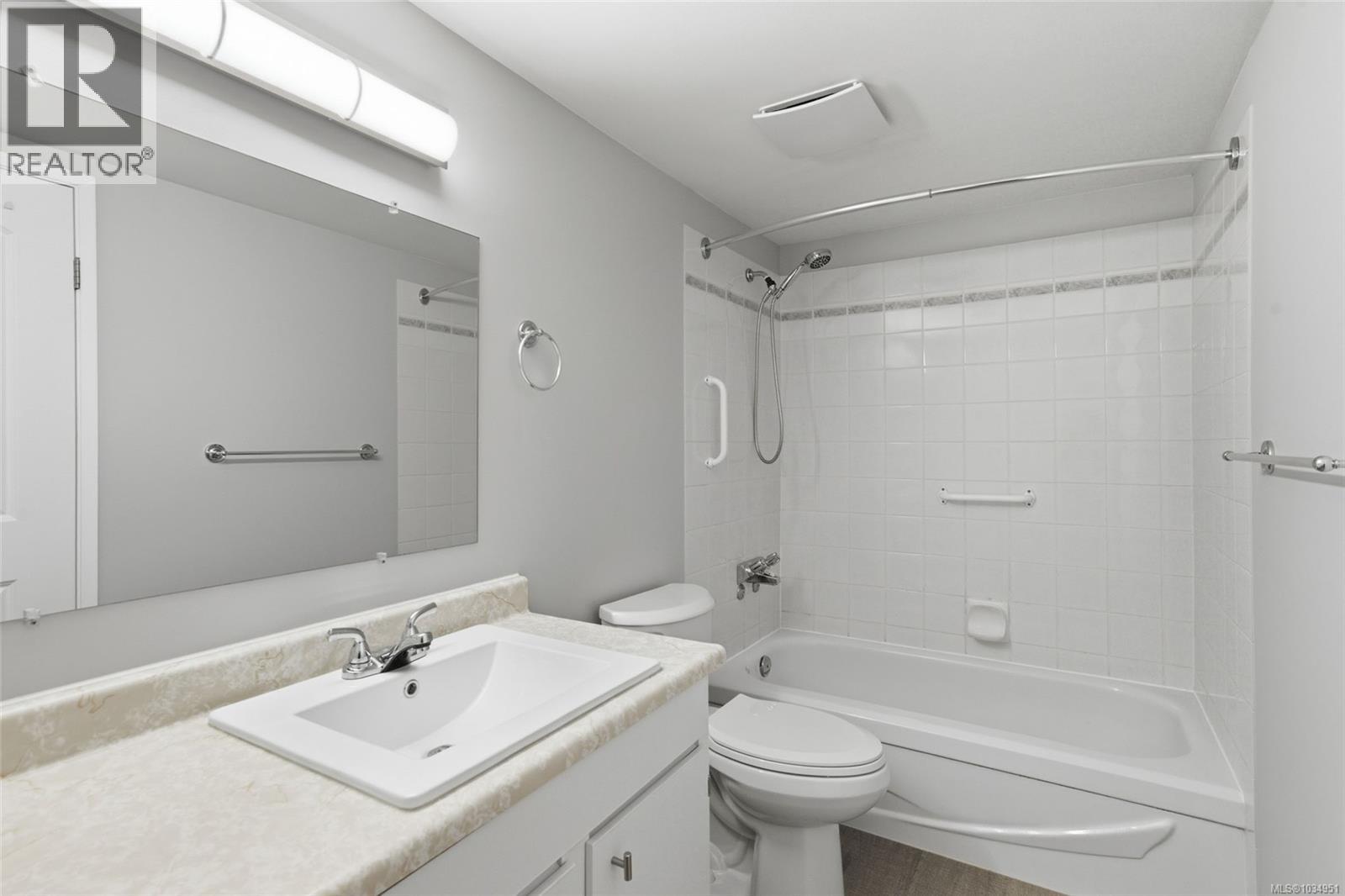 208 363 Morison Ave Property Photo 14