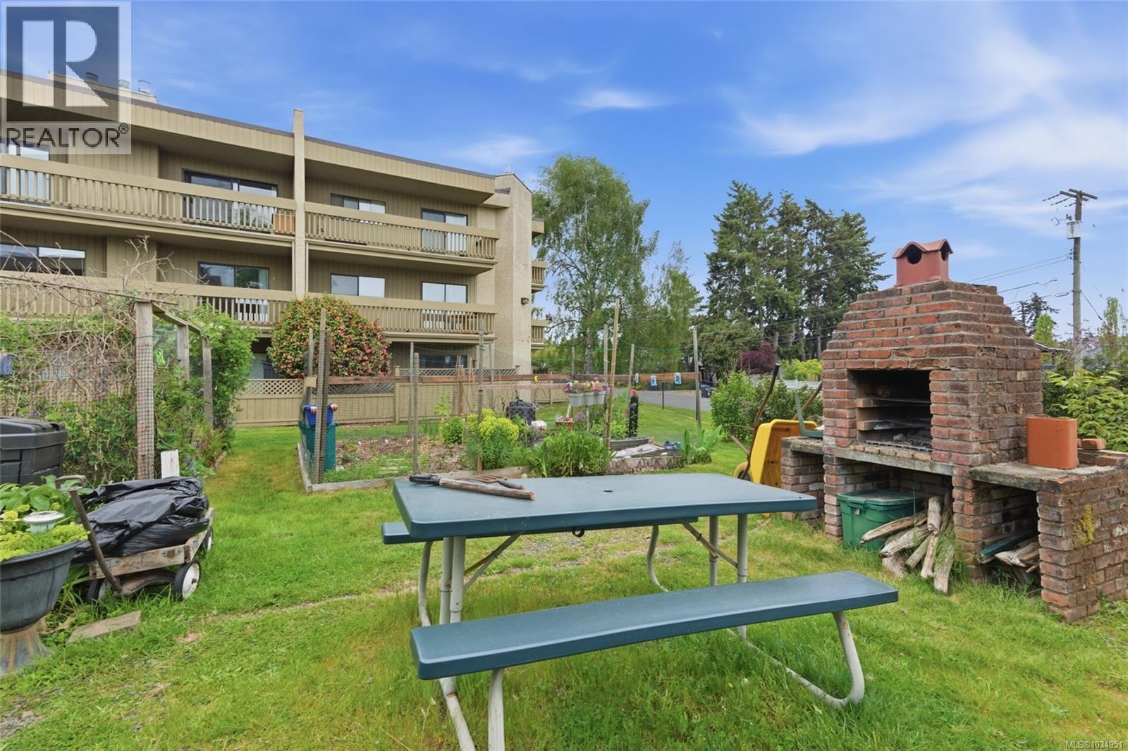 208 363 Morison Ave Property Photo 25