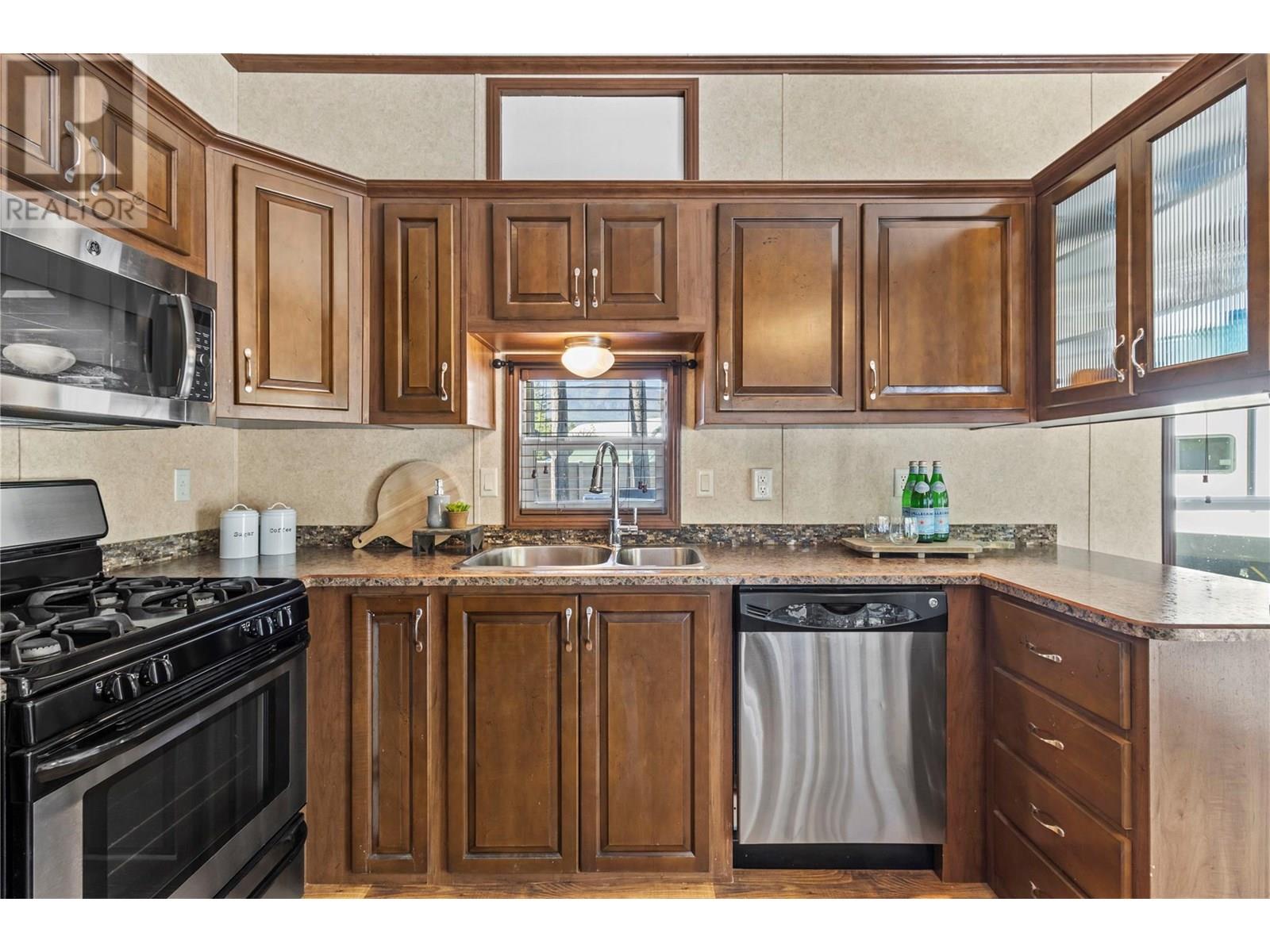 1131 Pine Grove Road Unit# 38 Property Photo 16