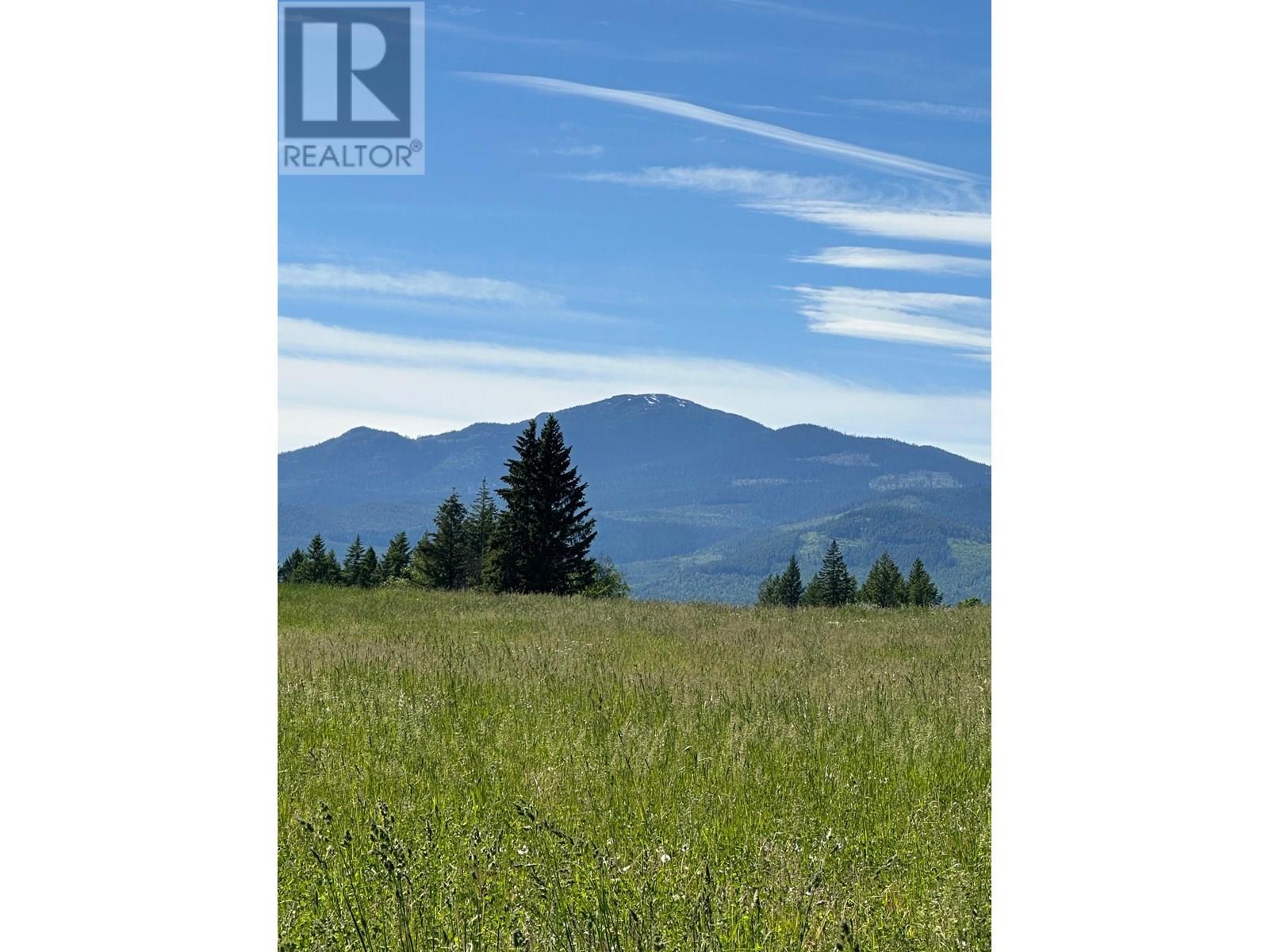 943 Raft River Road Property Photo 12