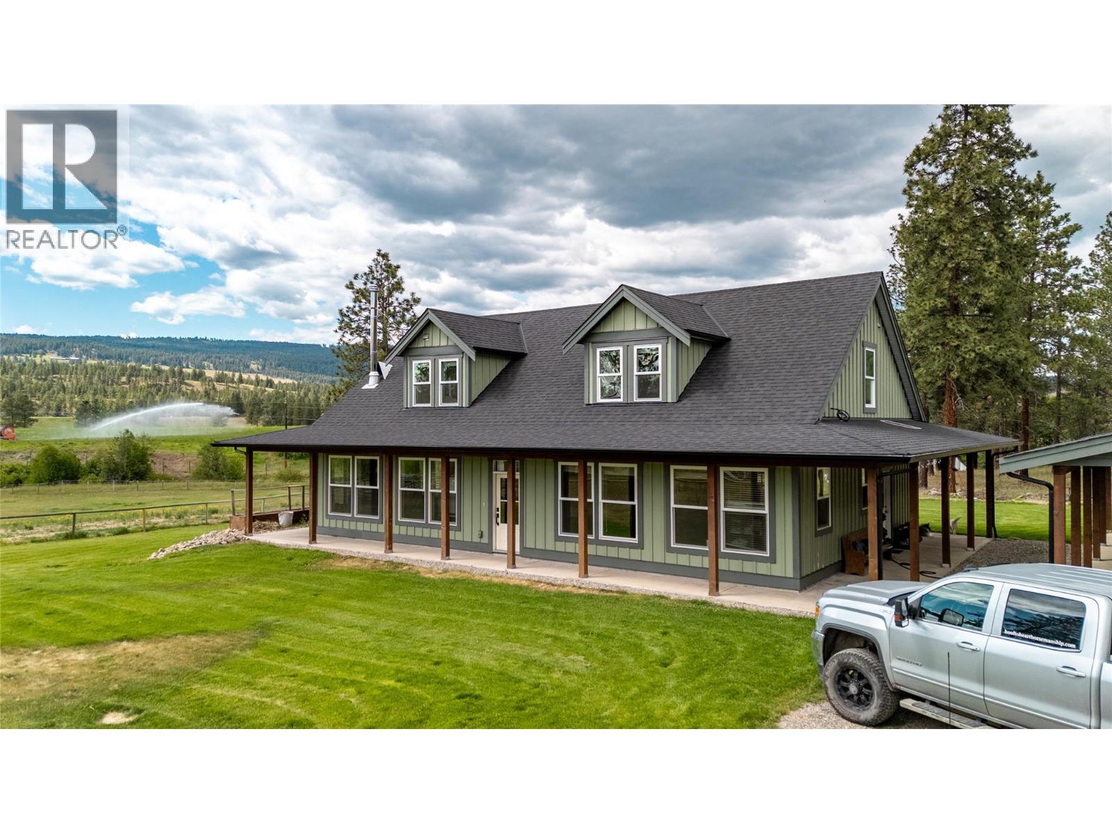 422 Huey Road Property Photo 1