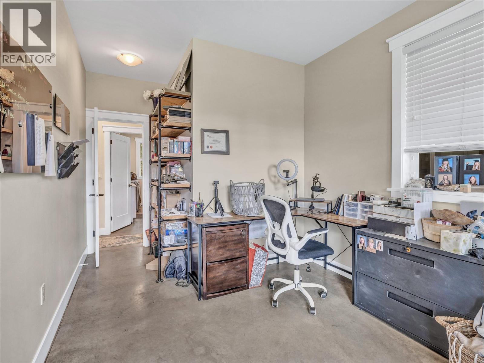 422 Huey Road Property Photo 18