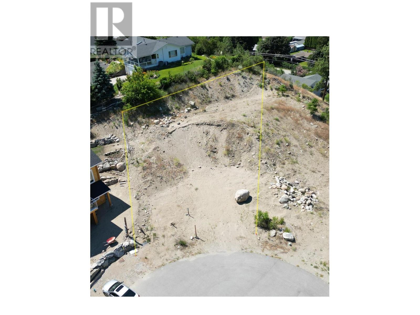 4845 Bassett Avenue Property Photo 1