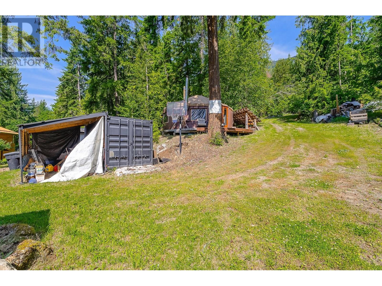 8486 Horseshoe Bay Road Property Photo 13