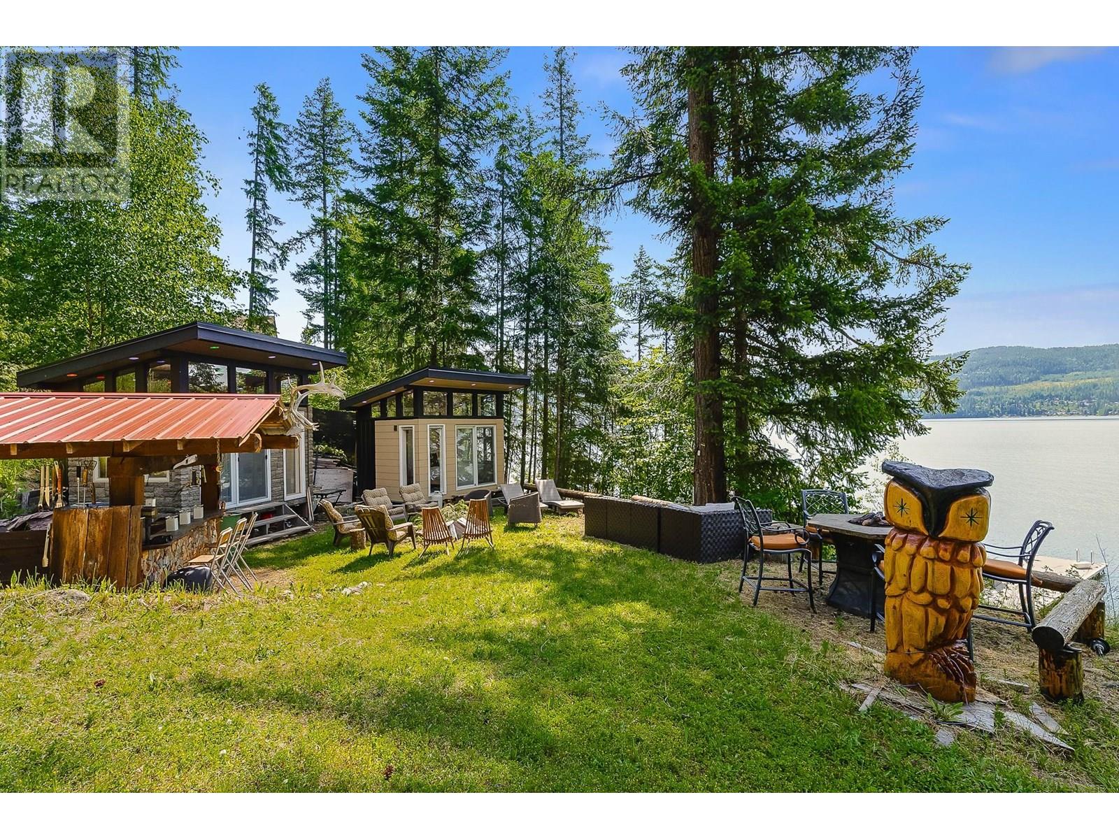 8486 Horseshoe Bay Road Property Photo 19