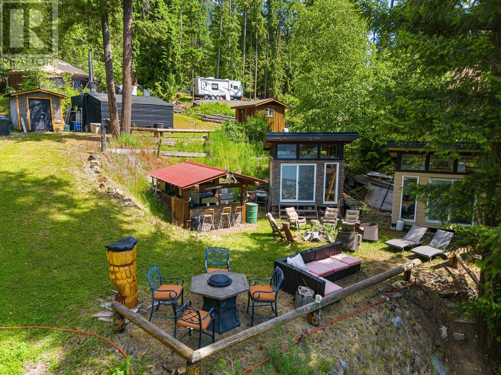 8486 Horseshoe Bay Road Property Photo 32