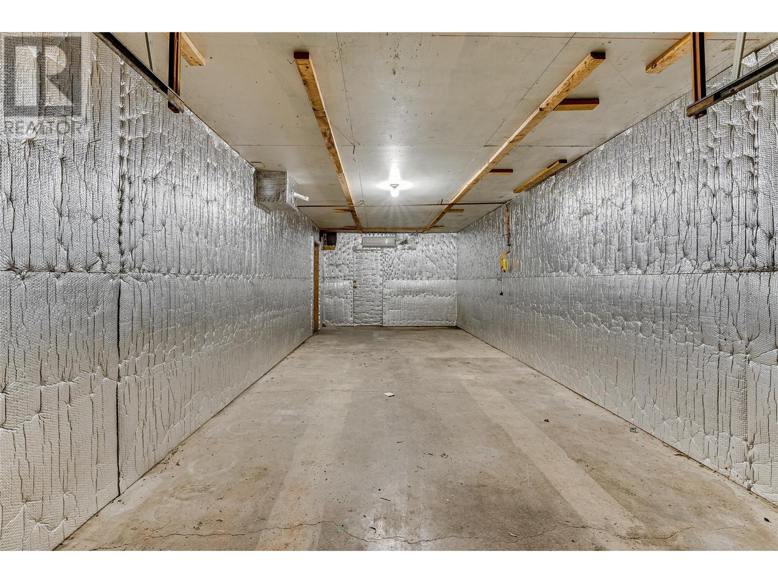 6650 Okanagan Avenue Property Photo 40