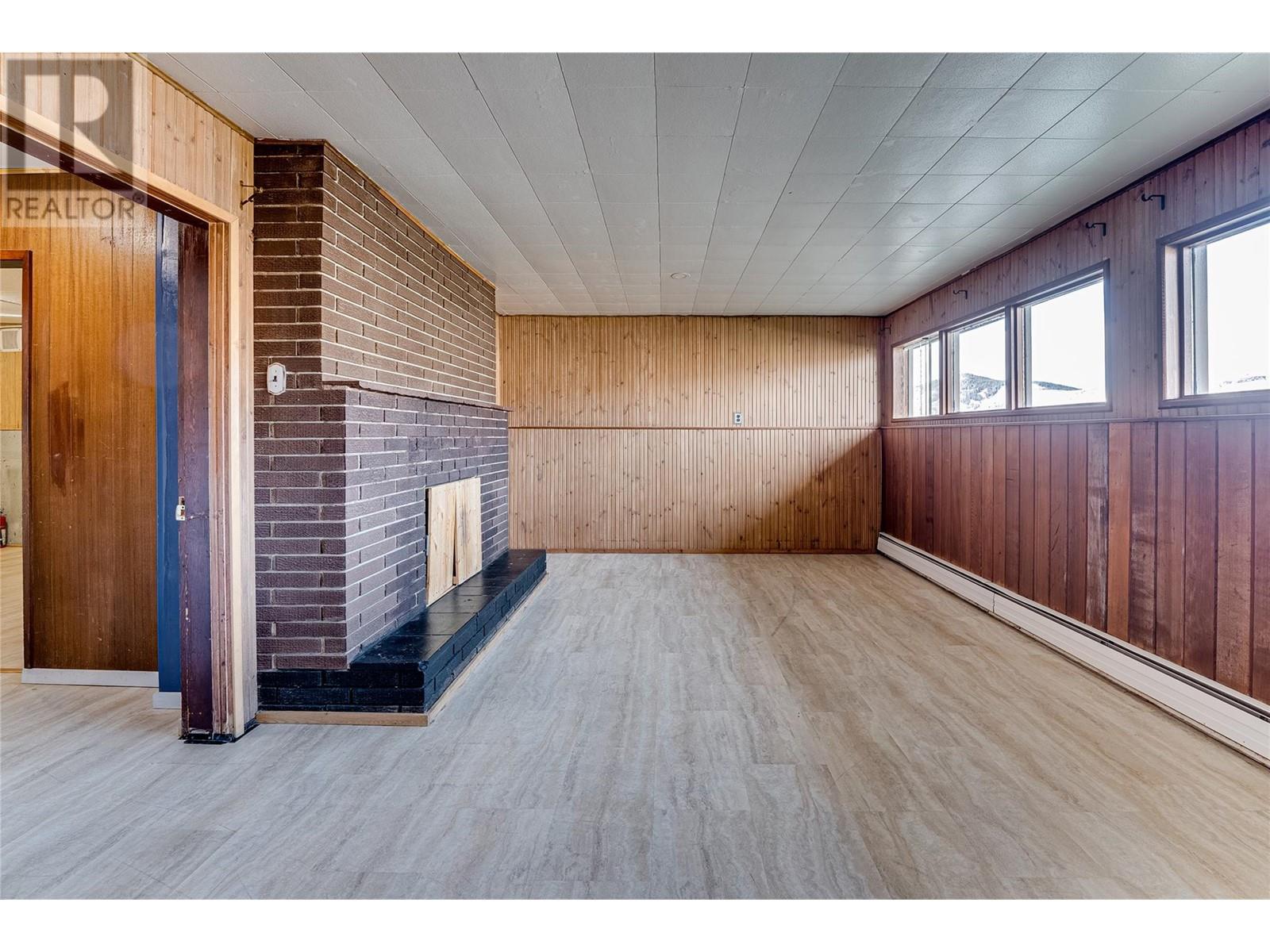 6650 Okanagan Avenue Property Photo 44