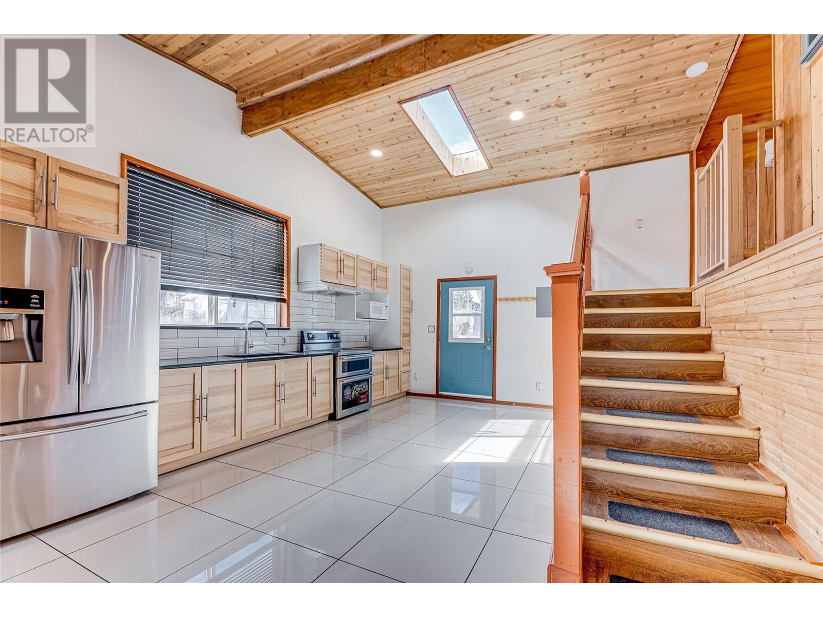 6650 Okanagan Avenue Property Photo 22