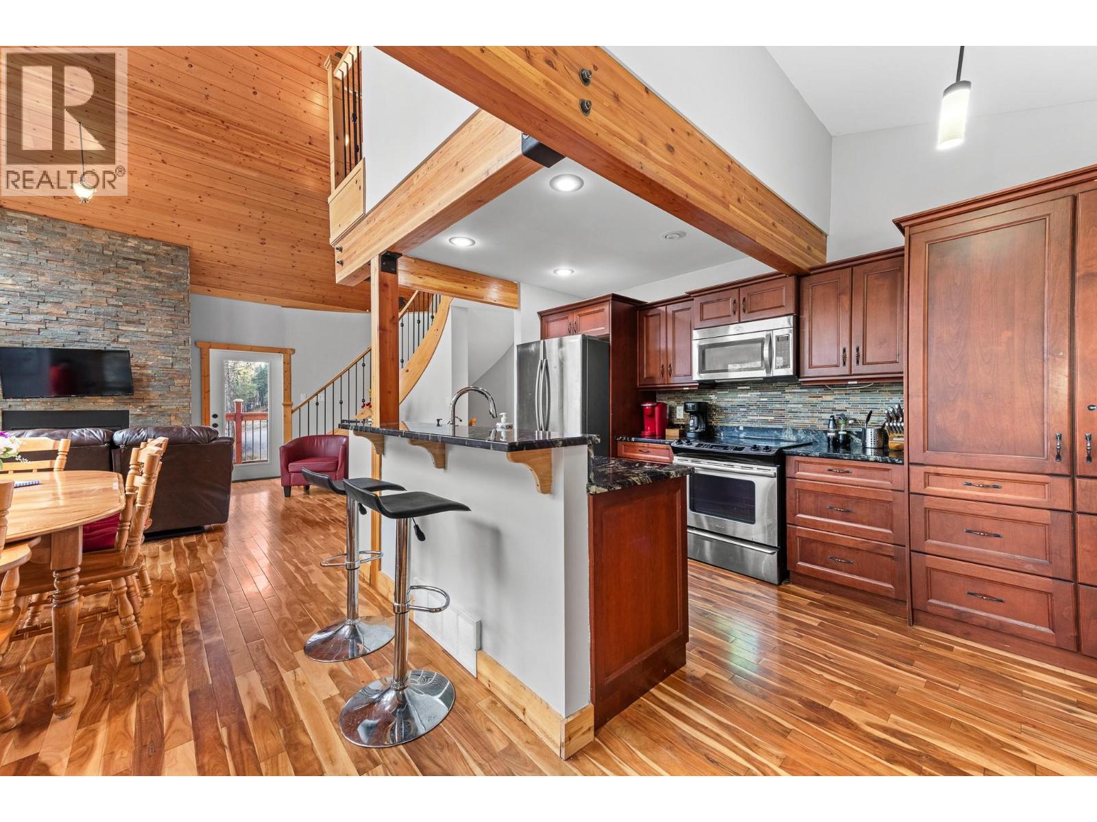 9881 Osprey Landing Drive Property Photo 9