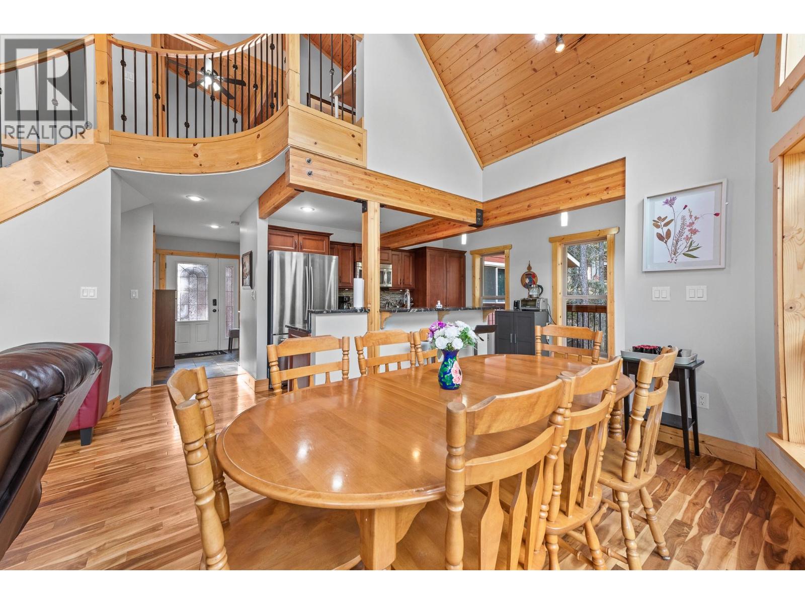 9881 Osprey Landing Drive Property Photo 11