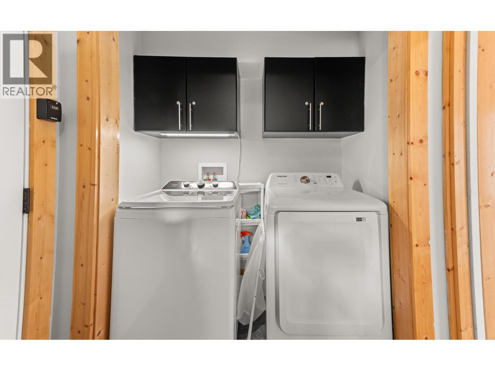 9881 Osprey Landing Drive Property Photo 19