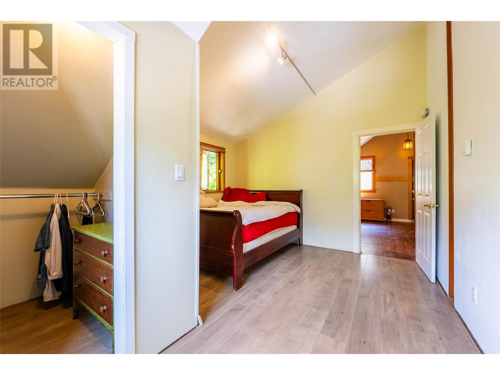 512 Hendryx Street Property Photo 67