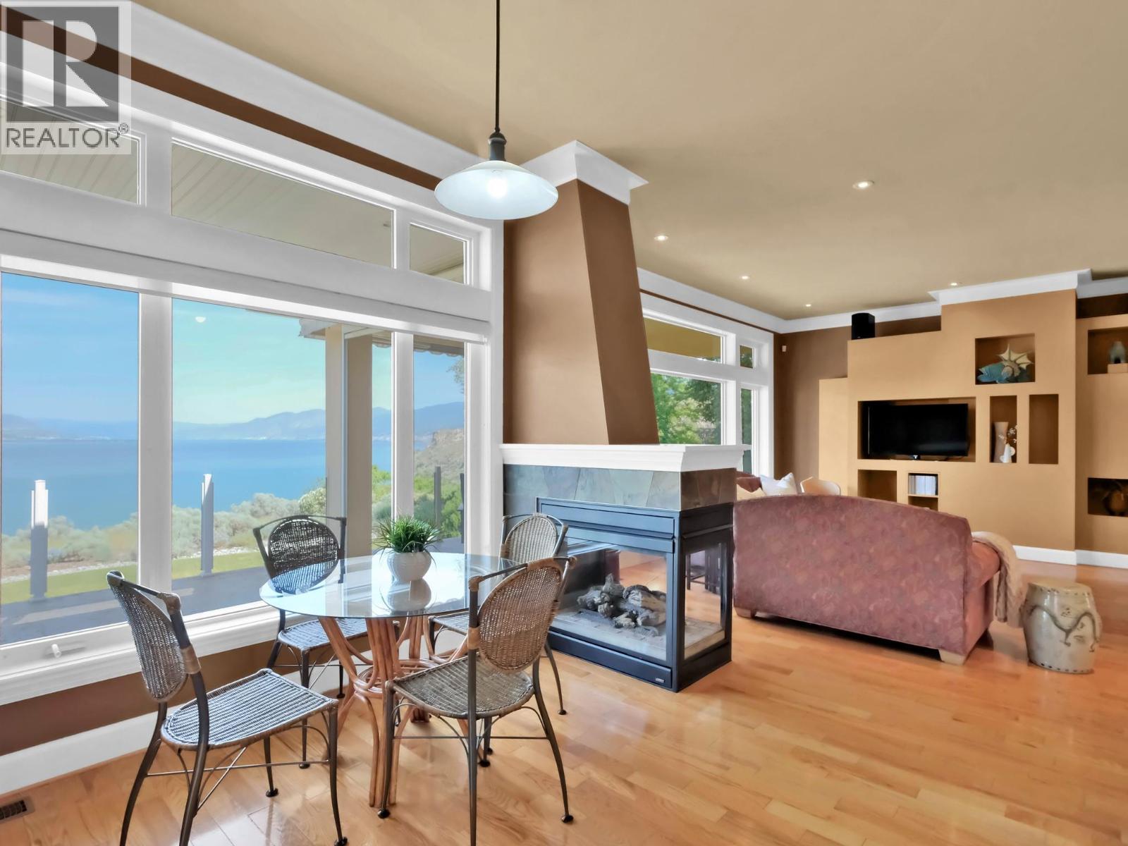 156 Vancouver Place Property Photo 8