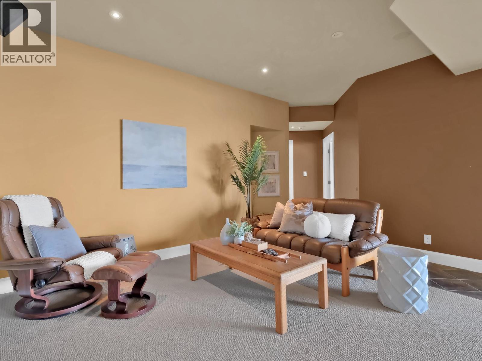 156 Vancouver Place Property Photo 29