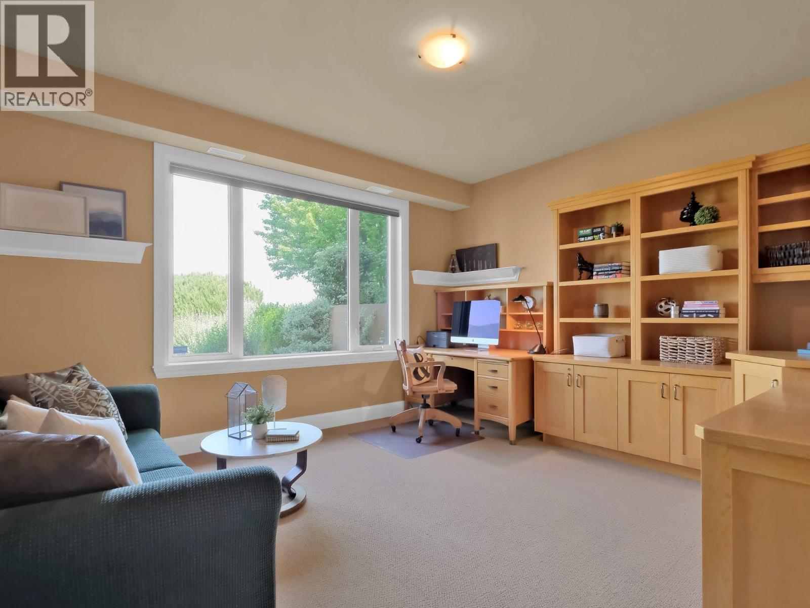 156 Vancouver Place Property Photo 33