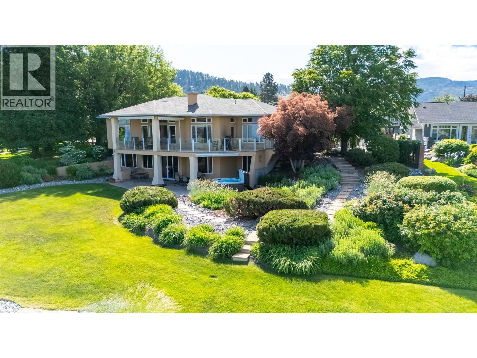 156 Vancouver Place Property Photo 41