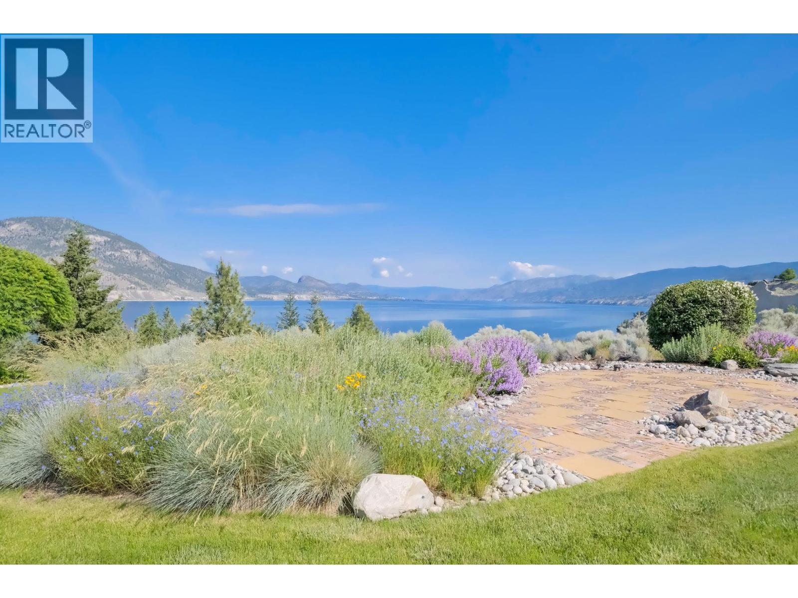 156 Vancouver Place Property Photo 44