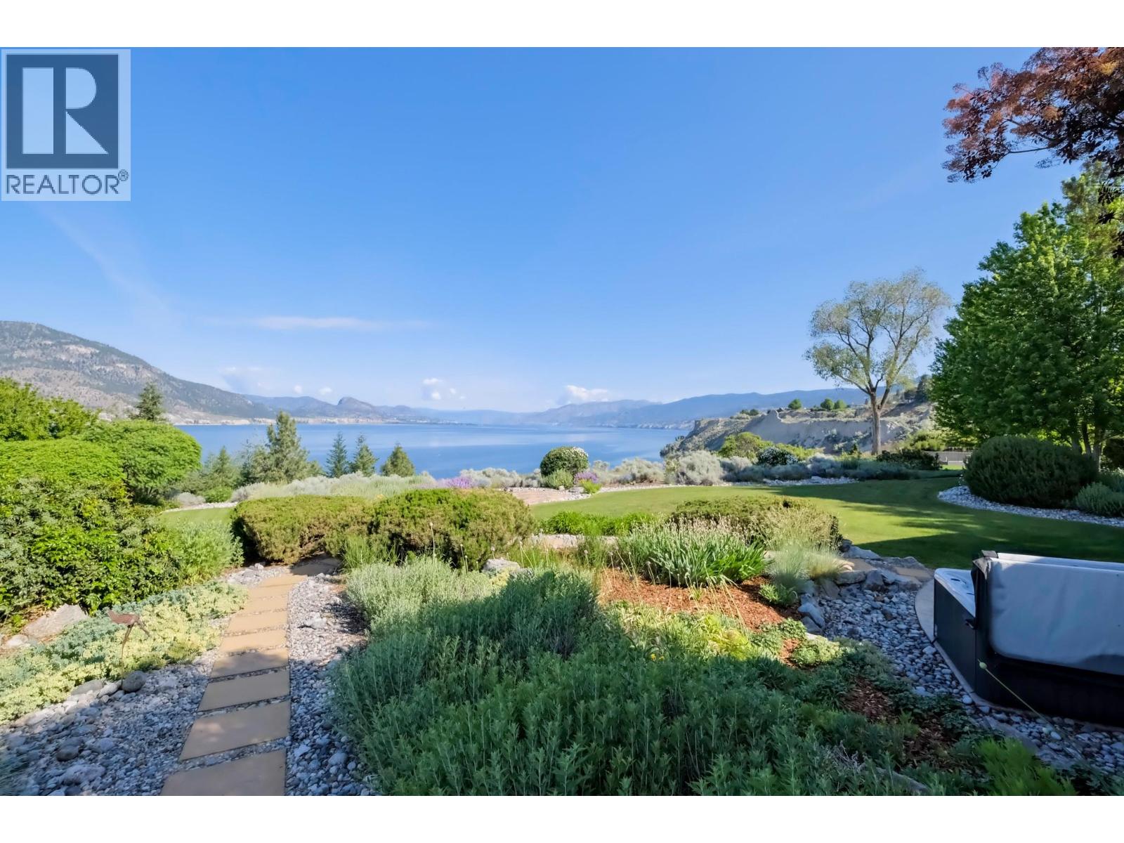156 Vancouver Place Property Photo 45