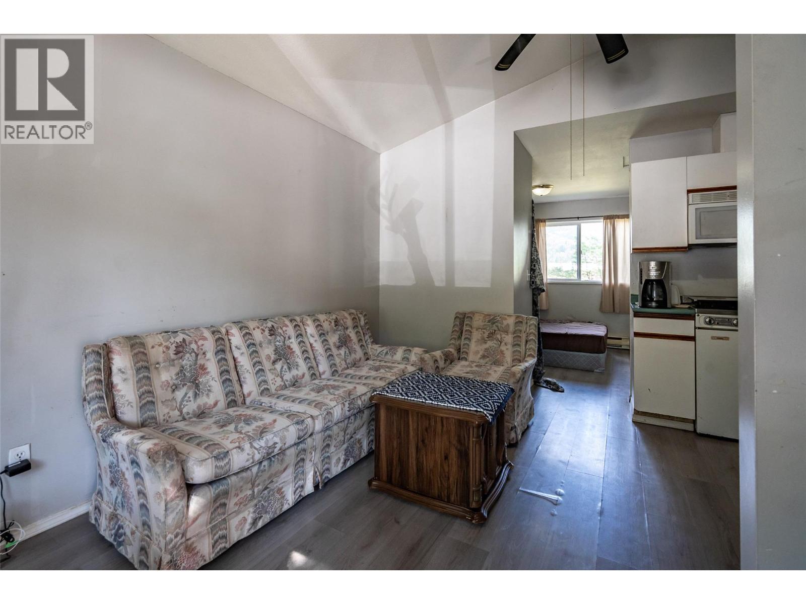 1451 Columbia Avenue Property Photo 48