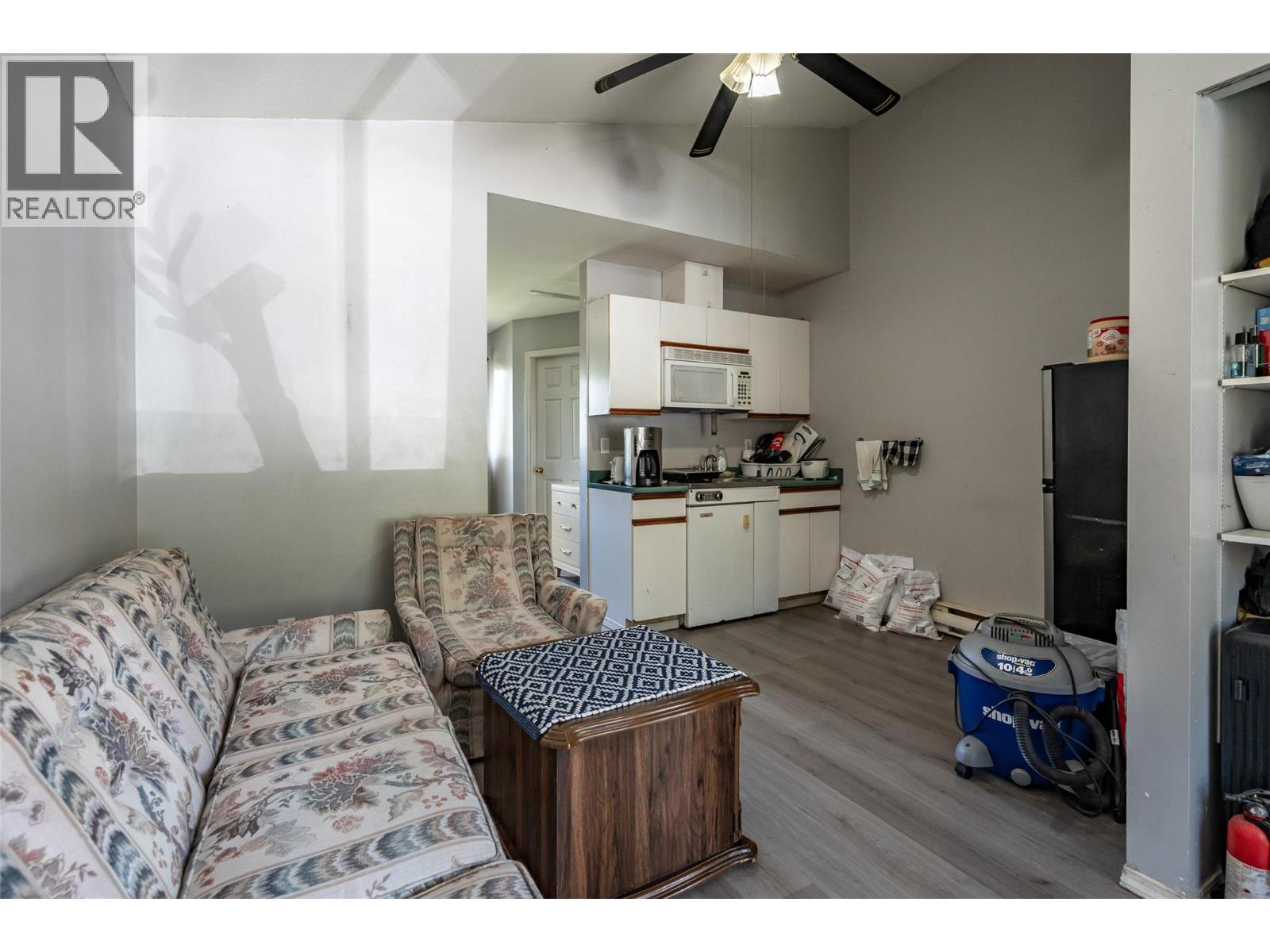 1451 Columbia Avenue Property Photo 49