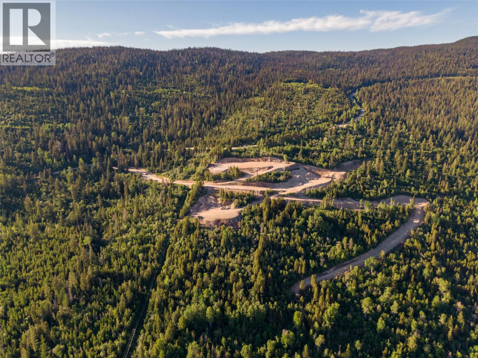 9190 Silver Star Road Property Photo 1