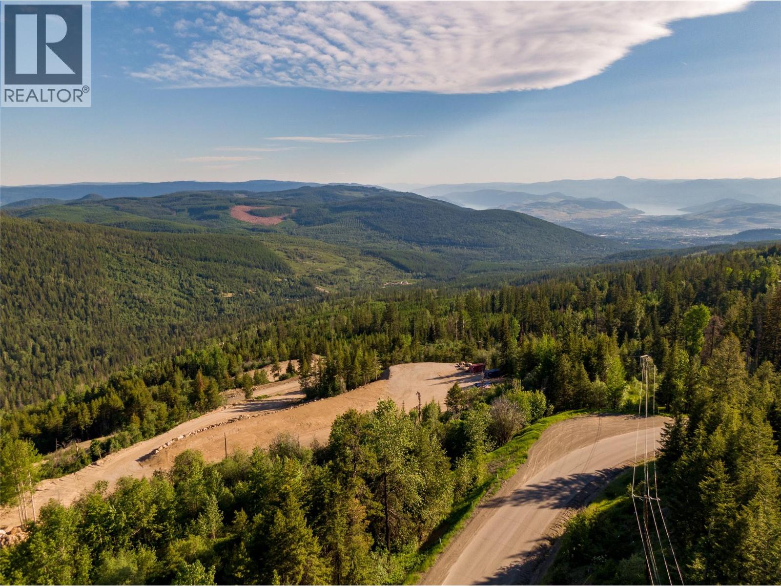 9190 Silver Star Road Property Photo 7