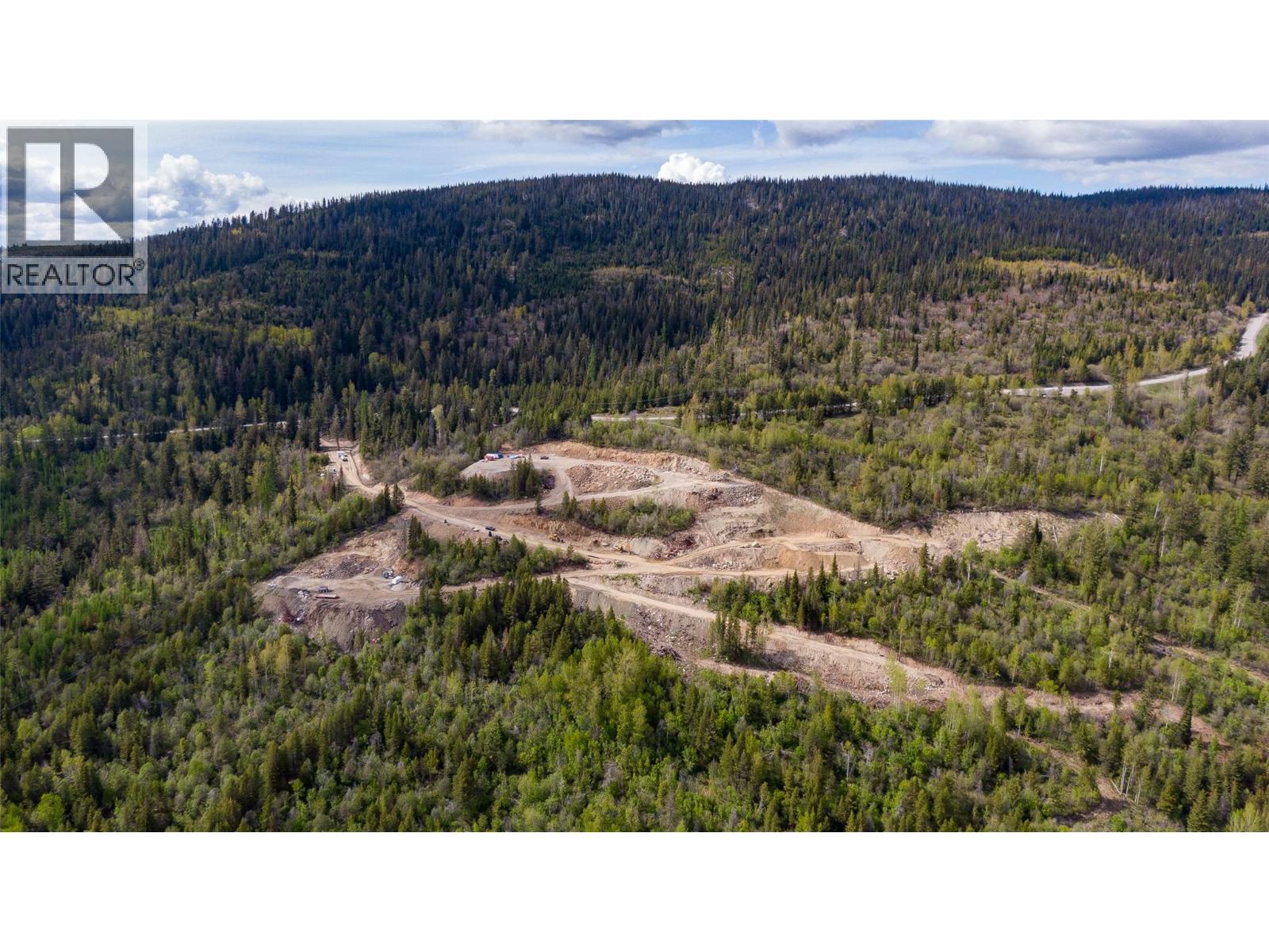 9190 Silver Star Road Property Photo 16