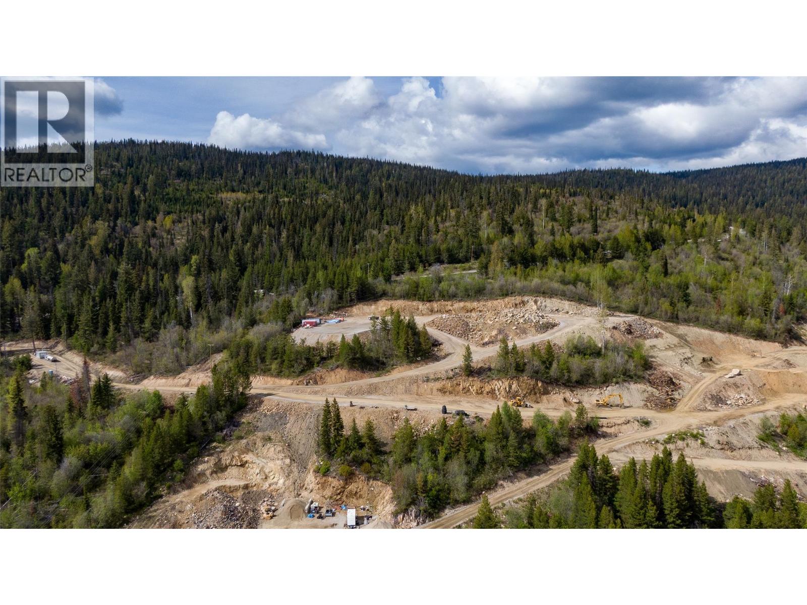 9190 Silver Star Road Property Photo 20